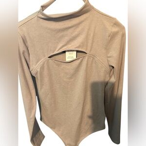 Express Long Sleeve Cutout Top Bodysuit - Grey